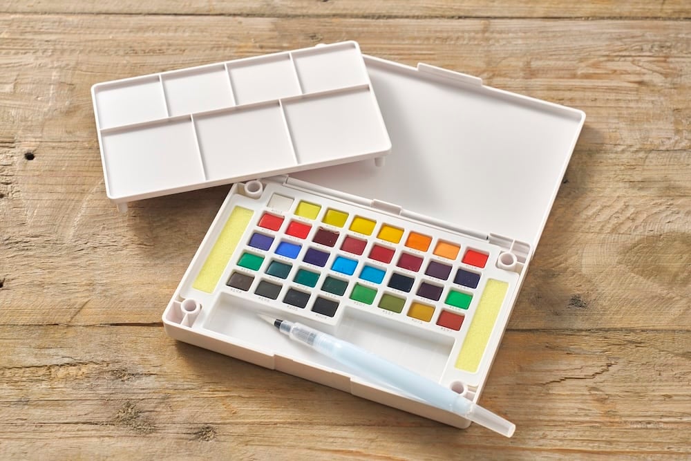Koi™ Water Colors, Classics | SAKURA COLOR PRODUCTS CORP.