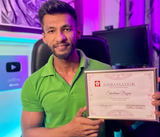 Artist Shubham Dogra